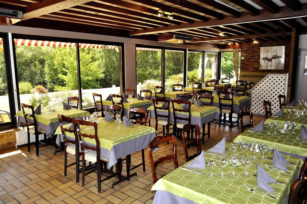 Hotel Restaurant Le Relais De Pouilly Eksteriør billede