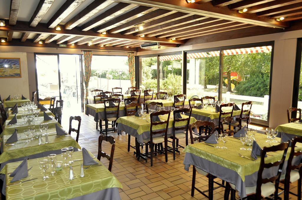 Hotel Restaurant Le Relais De Pouilly Eksteriør billede
