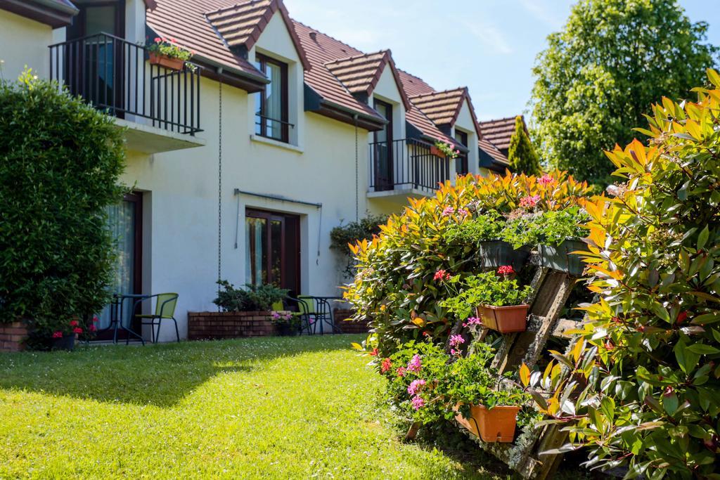 Hotel Restaurant Le Relais De Pouilly Eksteriør billede